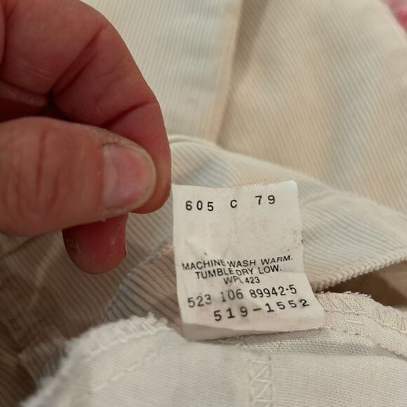 Levi's Corduroy Men's Pants, Excellent Like new condition, off white 32 x 34 - Picture 8 of 12